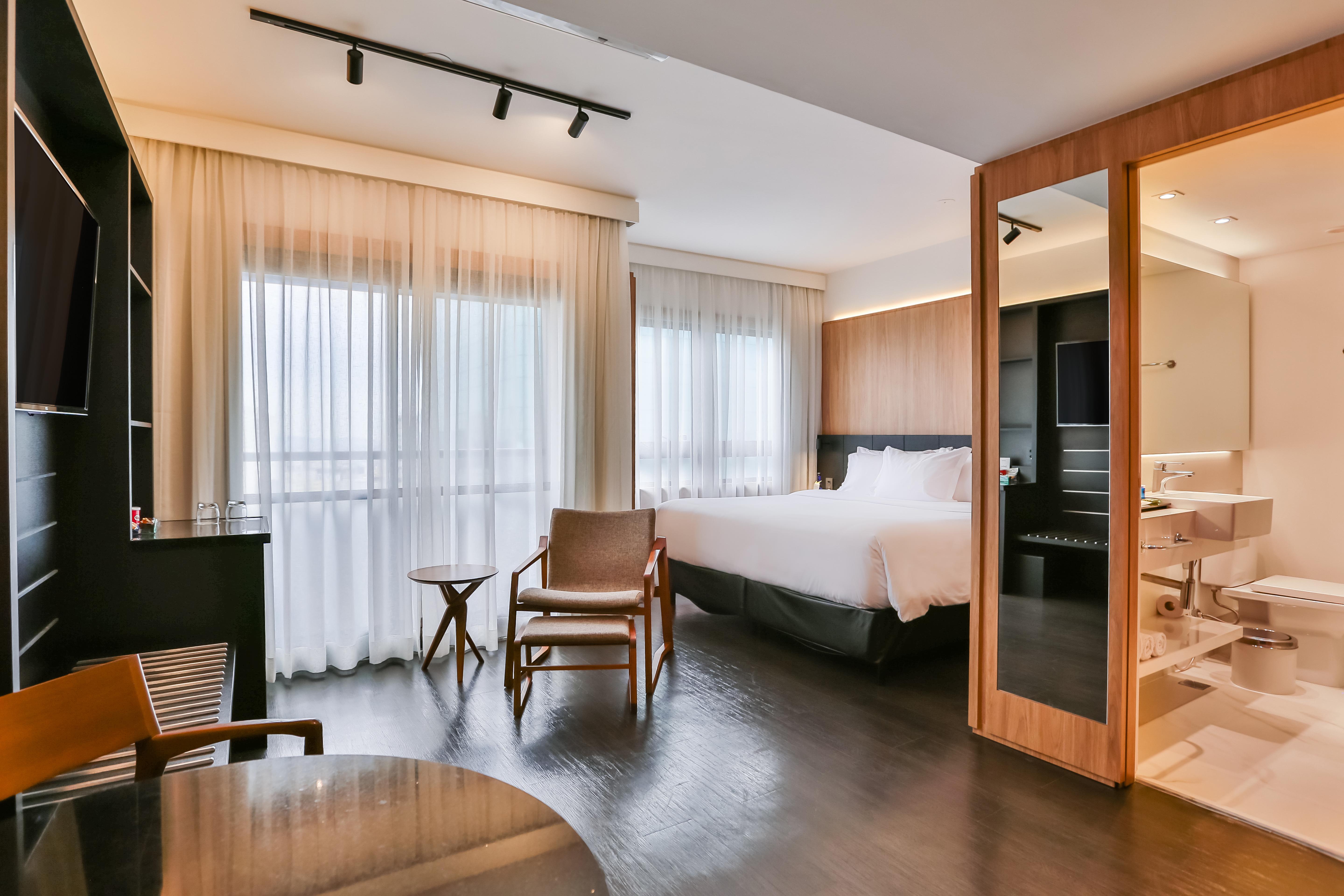 Radisson Sao Paulo Paulista Hotel ภายนอก รูปภาพ Deluxe Suite
