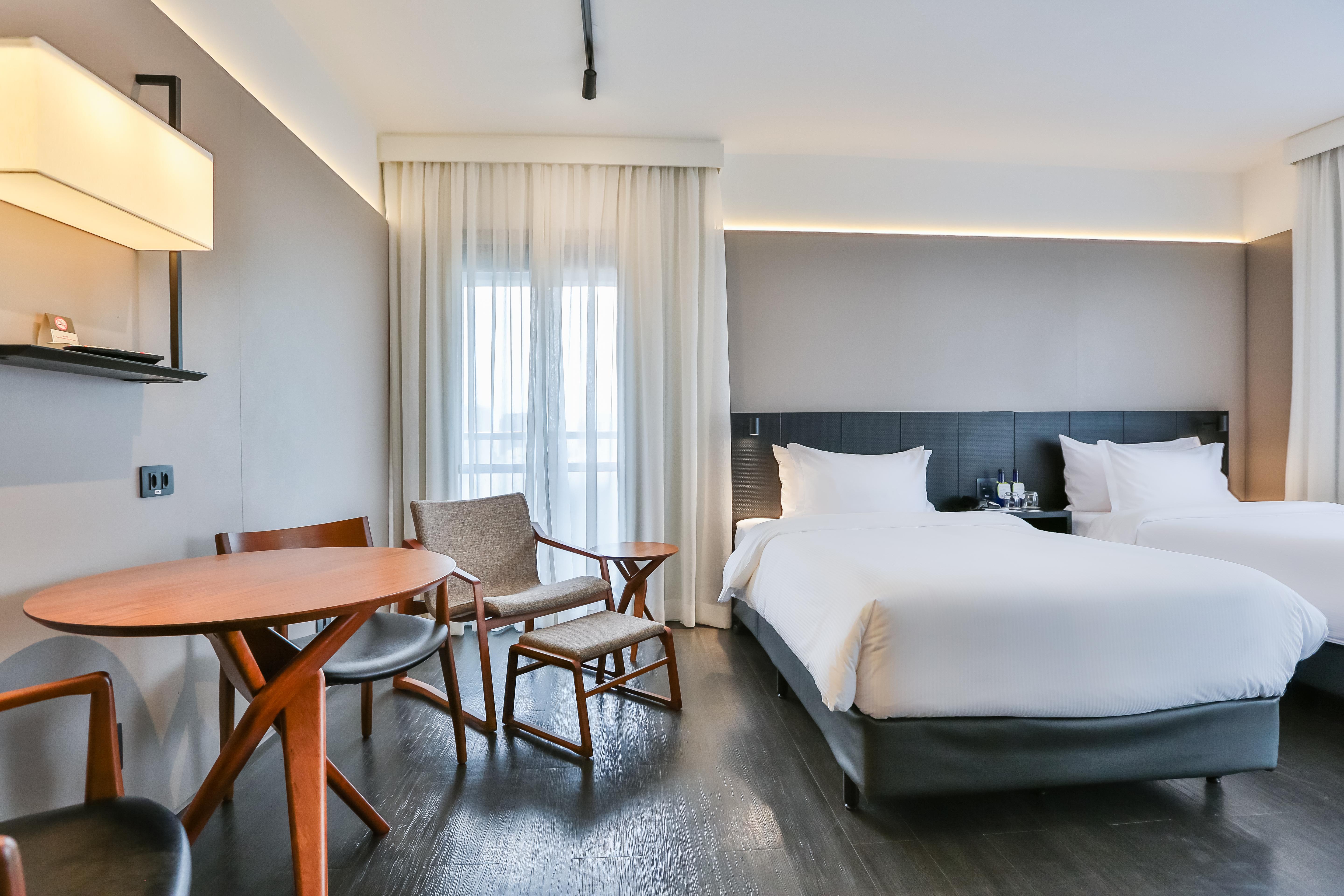 Radisson Sao Paulo Paulista Hotel ภายนอก รูปภาพ A room at the hotel