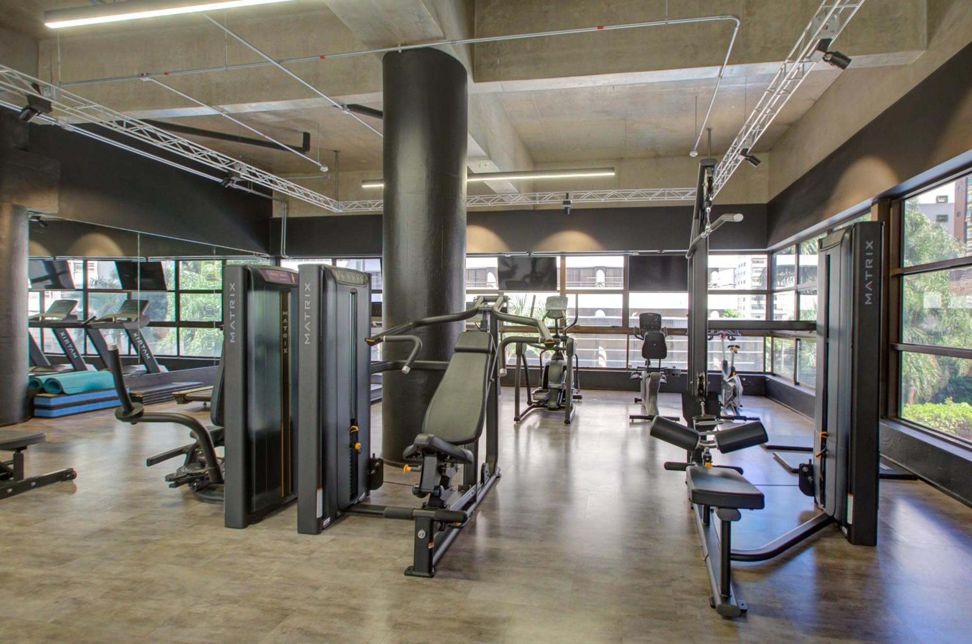 Radisson Sao Paulo Paulista Hotel ภายนอก รูปภาพ The gym at the University of Bath