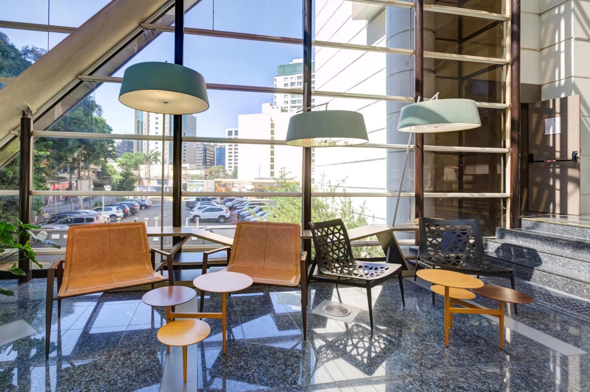 Radisson Sao Paulo Paulista Hotel ภายนอก รูปภาพ Interior of the library